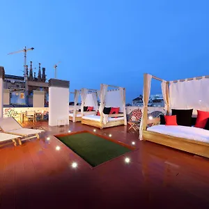 ***** Apartahotel Castro Exclusive Residences Sagrada Familia España